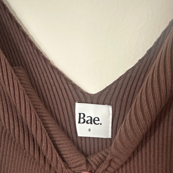 Bae the Label Elegant Brown Maternity Dress, Sleeveless - Picture 4 of 6